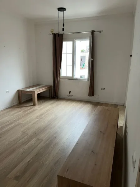 Tirane, shitet apartament 1+1 Kati 5, 69 m² 175.000 € (MYSLYM SHYRI)