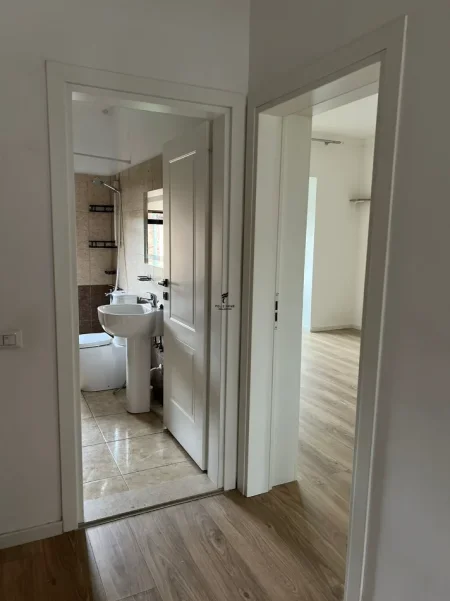Tirane, shitet apartament 1+1 Kati 5, 69 m² 175.000 € (MYSLYM SHYRI)