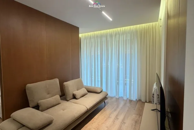 Tirane, jepet me qera garsonier 1+1 Kati 3, 57 m² 550 € (Rruga simon Gjoni)