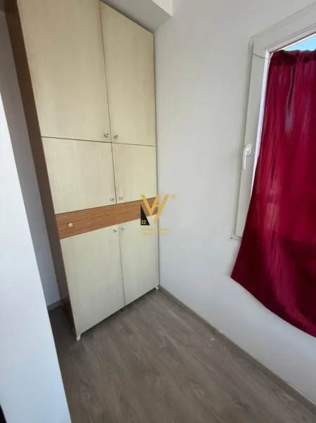 Tirane, jepet me qera apartament 1+1+Ballkon Kati 7, 70 m² 650 € (VASIL SHANTO)