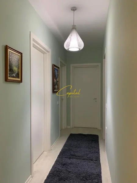 Tirane, jepet me qera apartament 3+1 Kati 4, 125 m² 850 € (RRUGA JORDAN MISJA)