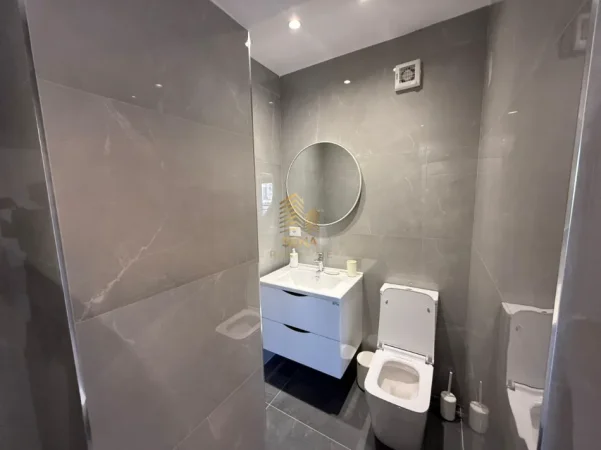 Qira, Ambient biznesi 3+1+2+2blk, Selvia, 1300 Euro/muaj
