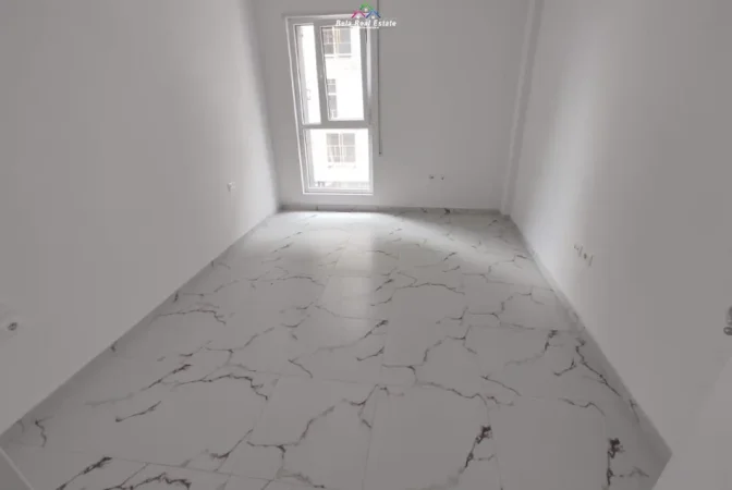 Tirane, jepet me qera zyre Kati 2, 100 m² 600 € (Don Bosko)