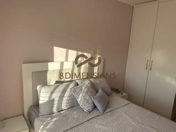 Tirane, jepet me qera apartament 1+1 Kati 8, 64 m² 450 € (astir)