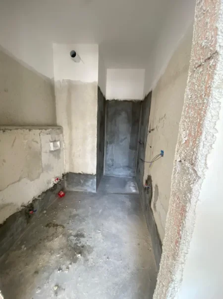 Tirane, shitet apartament 2+1 Kati 4, 104 m² 120.000 € (Univers City)