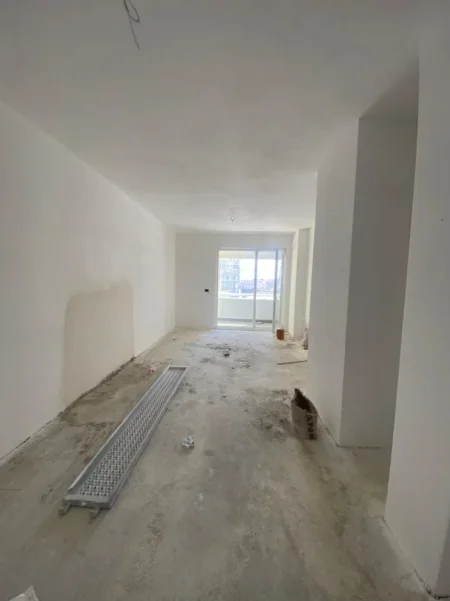 Tirane, shitet apartament 2+1 Kati 4, 104 m² 120.000 € (Univers City)