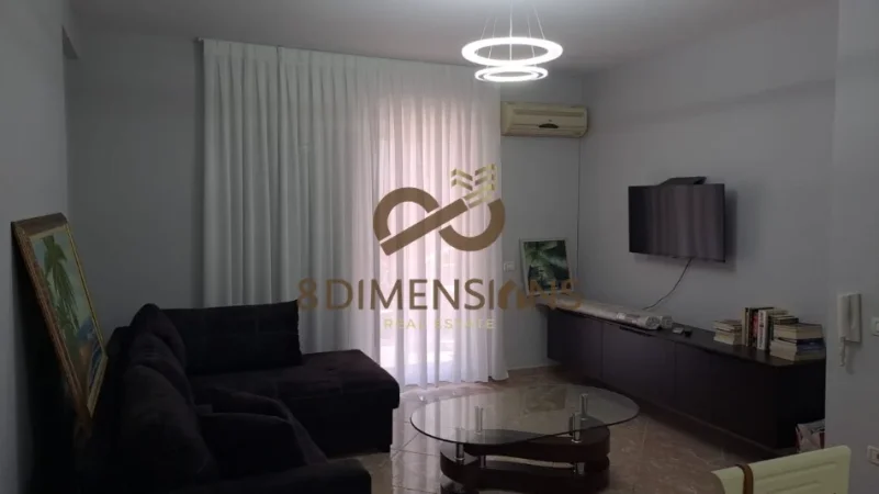 Tirane, jepet me qera apartament 1+1 Kati 2, 70 m² 500 € (liqeni i thate)