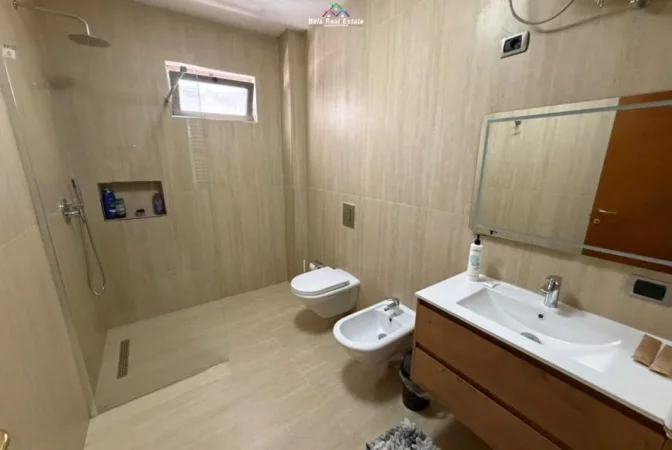 Tirane, jepet me qera apartament 1+1 Kati 2, 60 m² 730 € (sheshi willson)