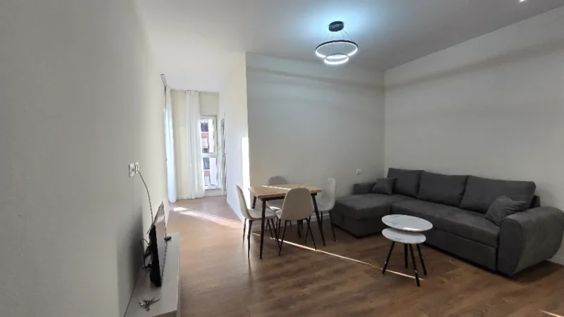Tirane, shitet apartament 1+1 Kati 3, 48 m² 129.000 € (rruga xhanfize keko)