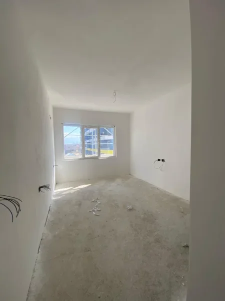 Tirane, shitet apartament 2+1 Kati 4, 104 m² 120.000 € (UNIVERS CITY)