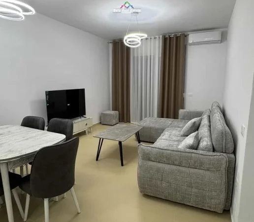 Tirane, jepet me qera apartament 2+1 Kati 7, 101 m² 730 € (fusha e aviacionit)