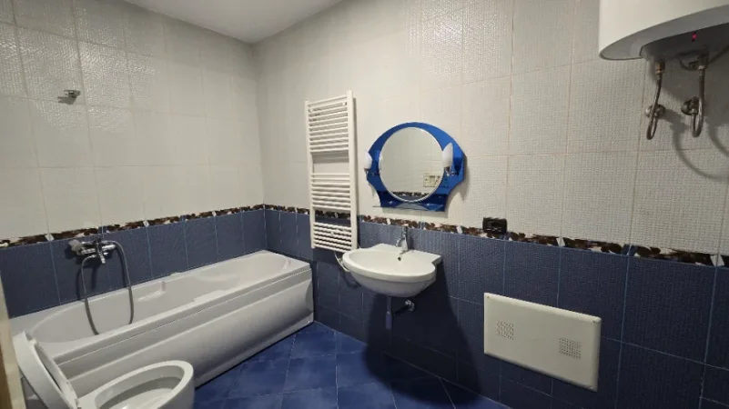 Tirane, shitet apartament 1+1 Kati 3, 62 m² 149.000 € (rruga xhanfize keko)