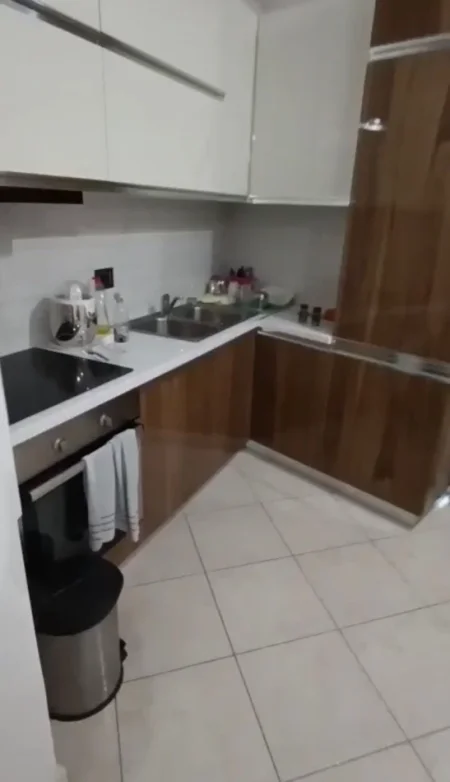 SHITET APARTAMENT 2+1  NE NJE NGA ZONAT ME TE BUKURA TE TIRANES😍