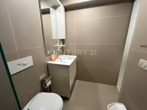 Tirane, jepet me qera apartament 1+1 Kati 1, 56 m² 550 € 