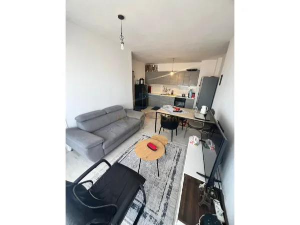 Tirane, shitet apartament 3+1+Ballkon Kati 6, 120 m² 199.999 € (Unaza e Re)