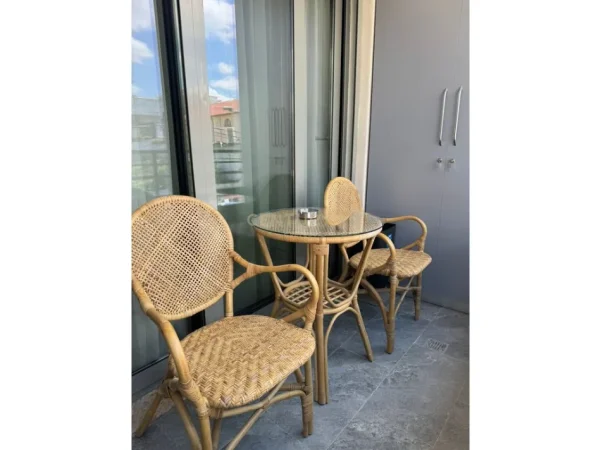 Tirane, jepet me qera apartament 1+1 Kati 1, 66 m² 900 € (Gjimnazi Partizani)