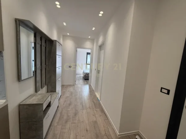 Tirane, shitet apartament 2+1+Ballkon Kati 6, 108 m² 250.000 € (bulevardi i ri)