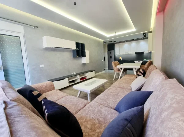 Shqiperi, shes SHITET SUPER APARTAMENT NE ASTIR 205.000 €