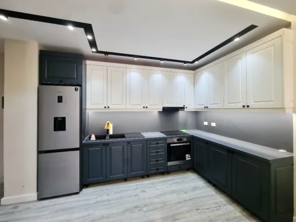 Shqiperi, shes SHITET SUPER APARTAMENT NE ASTIR 205.000 €