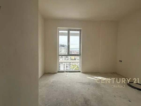 Tirane, shitet apartament 1+1 Kati 8, 56 m² 118.000 € (ish fusha aviacionit)