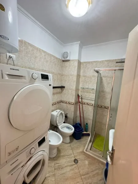 Tirane, shitet 2+1+Ballkon Kati 6, 93 m² 258.000 € (Kopshti Zoologjik)