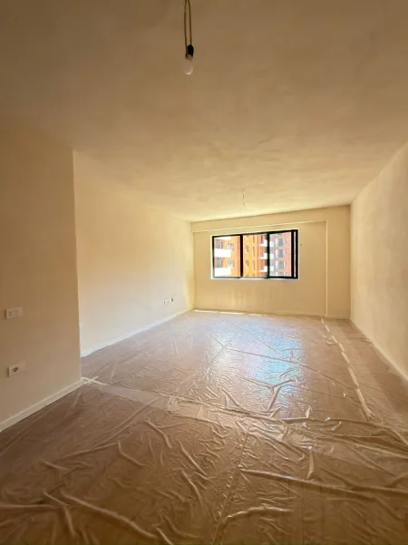 Tirane, jepet me qera Kati 3, 70 m² 450 € 