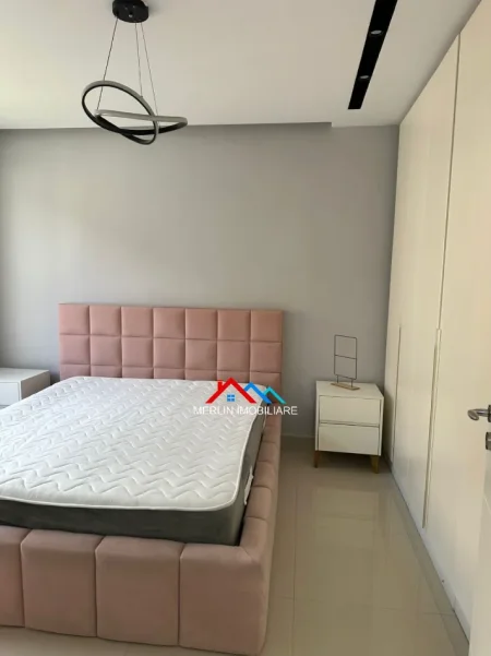 Tirane, jepet me qera apartament 1+1 Kati 3, 47 m² 520 € (RRUGA YLBERE BYLYKBASHI,21 DHJETORI)