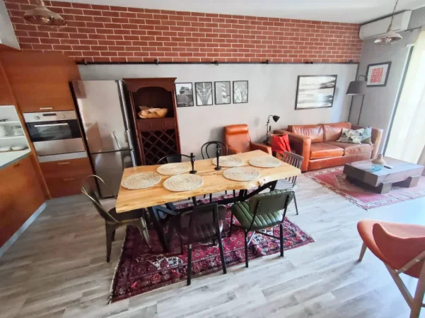 Tirane, shitet apartament 2+1+Ballkon Kati 3, 107 m² 250.000 € (Astir,tek Green City)
