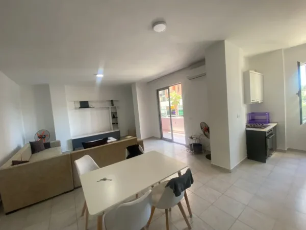 Tirane, shitet apartament 2+1+Aneks+Ballkon , 127 m² 190.000 € (Yzberisht)