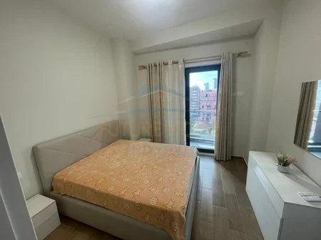 Tirane, jepet me qera apartament 1+1 Kati 5, 70 m² 700 € 