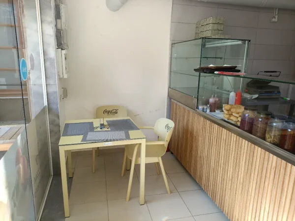 Shitet Biznes Restorant/Fast Food 2 milion Lek