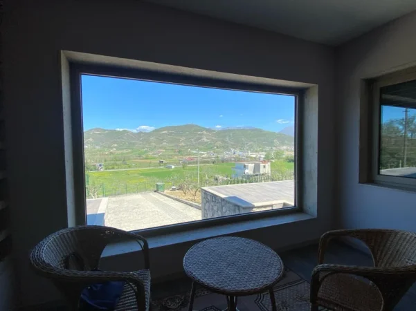 SHITET SHTEPI +TOKE NE VISHAJ  315.000 €