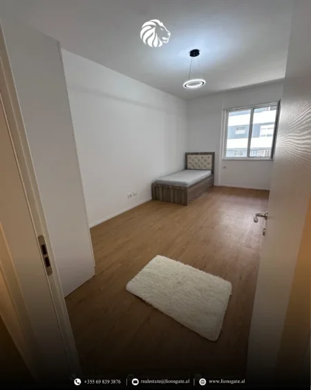 Tirane, jap me qera 2+1 , 98 m² 500 € (Univers city)