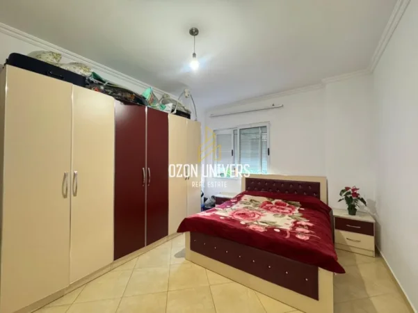 Tirane, jepet me qera apartament 2+1+Ballkon Kati 2, 115 m² 450 € (Fresk)