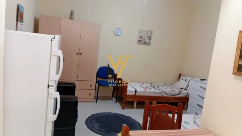 Tirane, jepet me qera garsonier Kati 1, 40 m² 320 € (21 DHJETORI)