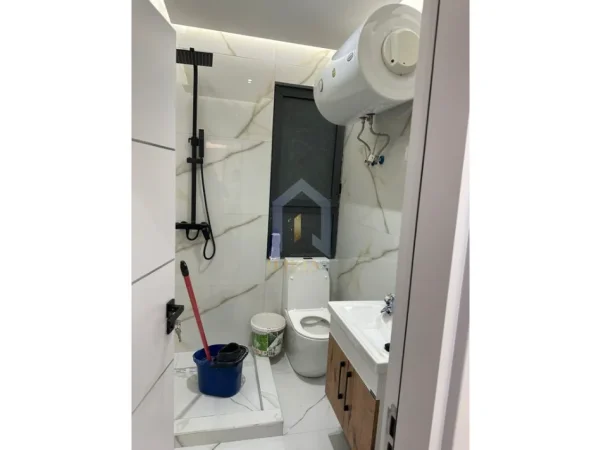 Tirane, shitet apartament 2+1+Ballkon Kati 6, 116 m² 265.000 € (Apartament 2+1 në Shitje tek Pallati me Shigjeta)