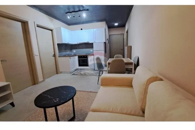 Tirane, shitet apartament 2+1+Ballkon Kati 5, 81 m² 240.000 € (Mine Peza)