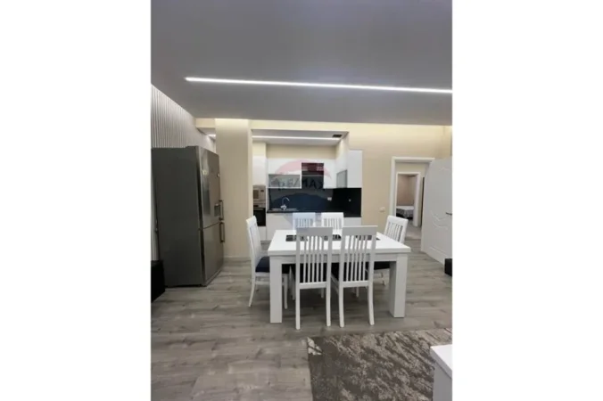 Tirane, jepet me qera apartament 3+1 Kati 1, 134 m² 900 € (Fiori Di Bosco, Tiranë(ID: 530411012-198))