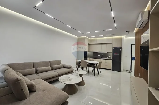 Tirane, jepet me qera apartament 1+1+Ballkon Kati 6, 67 m² 750 € (Zogi i zi)