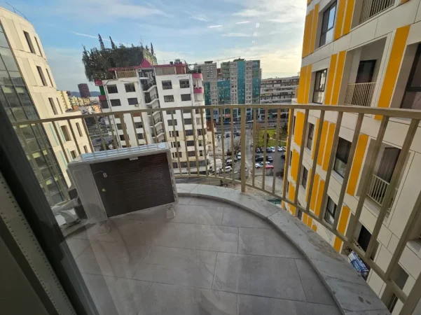 Tirane, jepet me qera apartament 2+1+Ballkon Kati 6, 82 m² 850 € (Zogu i Zi)
