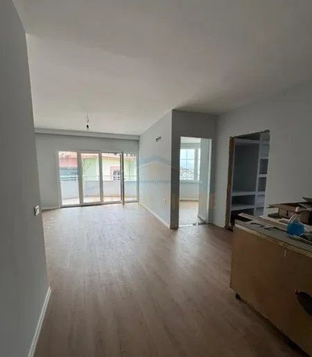 Tirane, shes apartament 2+1 Kati 4, 97 m² 140.000 € (Shefqet Kuka)