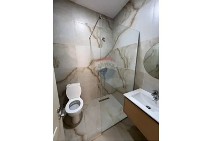 Tirane, jepet me qera apartament 2+1 , 78 m² 470 € (Don Bosko)