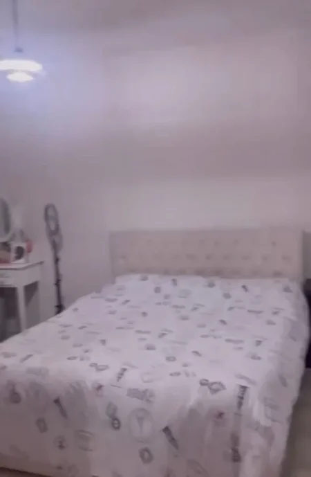 Tirane, jepet me qera apartament 3+1 Kati 4, 92 m² 650 € (Pallati Me Shigjeta)