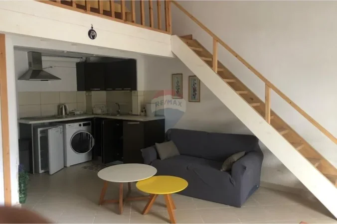 Vlore - Lungomare, shitet apartament 1+1 Kati 0, 28 m² 75.000 € (Lungomare, Vlorë)