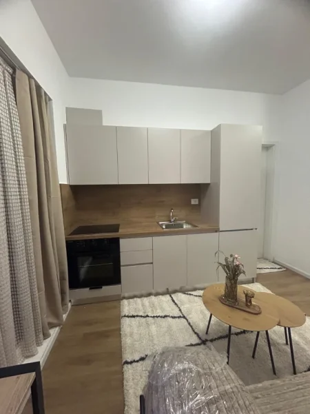 jepet me qera garsonier Kati 1, 35 m² 270 € (Fresk/ewzidenca OXA)