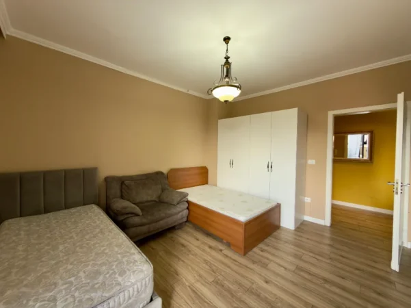 Tirane, shitet apartament 3+1+Ballkon Kati 10, 133 m² 355.000 € (Liqeni Artificial)
