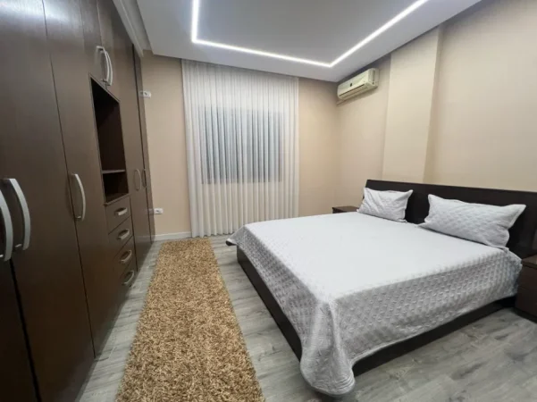 Shqiperi, jepet me qera apartament 2+1 , 120 m² 899 € (Don Bosko)