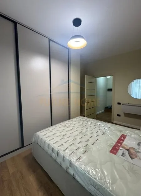 Tirane, shes apartament 1+1 Kati 2, 62 m² 149.000 € (Rruga Xhanfize Keko)