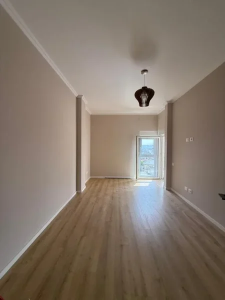 Tirane, shitet apartament 2+1+Aneks+Ballkon Kati 7, 91 m² 205.000 € (kinostudio , porcelan)