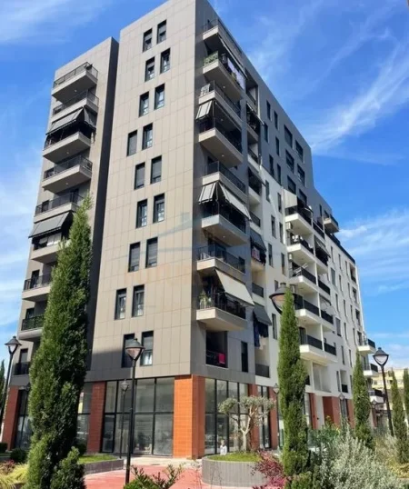 Tirane, jepet me qera ambjent biznesi Kati 0, 160 m² 2.100 € (don bosko)